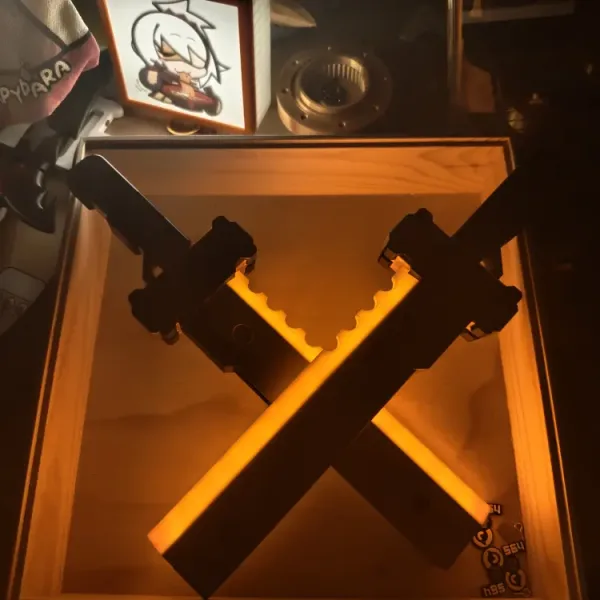 Zenless Zone Zero Soldier 11 Weapon Props Luminous Version of the Blade Desktop Ornament