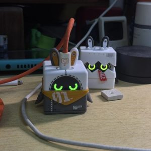 ZZZ Bangboo Desktop Robot with Built-in Display and Speakers | Zenlesszonezero.toys