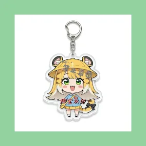 A clear Zenless Zone Zero acrylic chibi keychain showcasing tiger-eared character Jufu smiling in a yellow straw hat and blue kindergarten uniform.